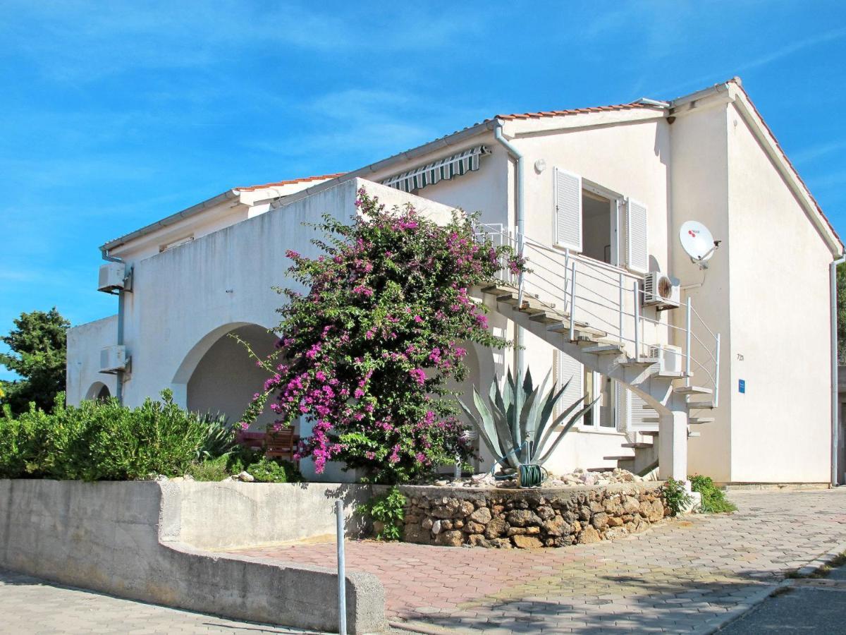 Apartment Andrea - Rab102 By Interhome Barbat na Rabu Exterior foto